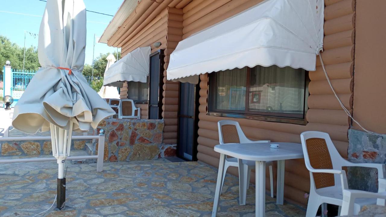 Molos Palairos Exterior photo